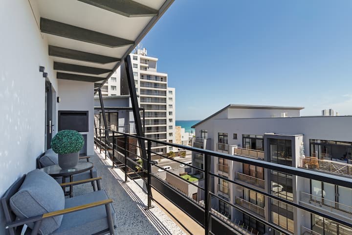2 Bedroom Property for Sale in West Beach Western Cape